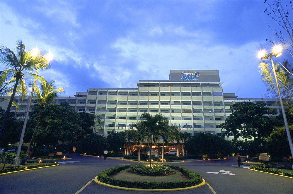 El Embajador, A Royal Hideaway Hotel Santo Domingo Exteriér fotografie The Asian Hospital and Medical Center