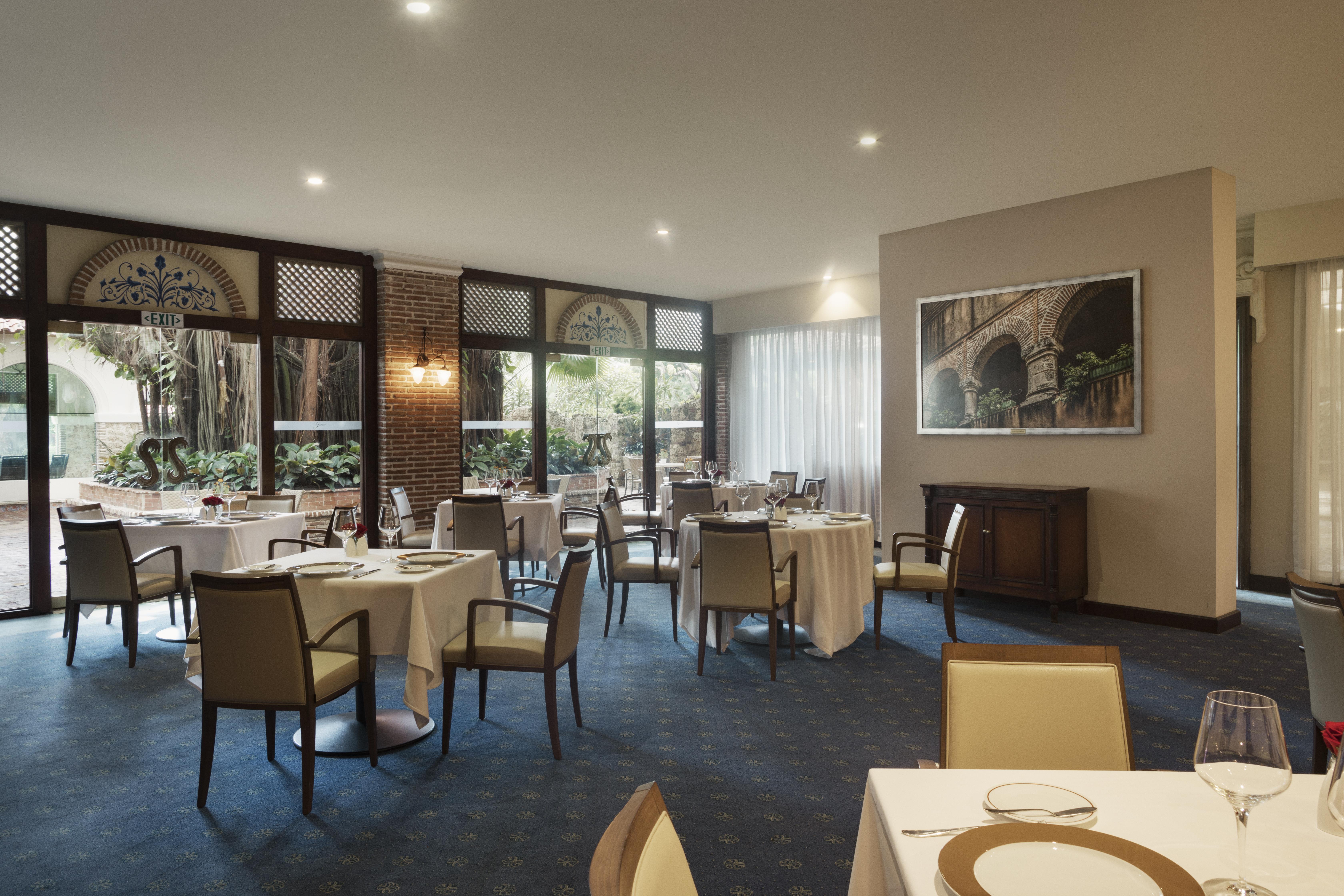 El Embajador, A Royal Hideaway Hotel Santo Domingo Exteriér fotografie Restaurant